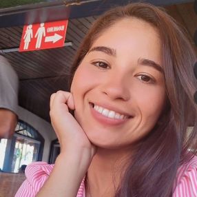 Paula, Babá em Armação dos Búzios