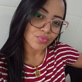 Tamires, Babá em Japeri