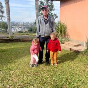 Alankenzo, Família em Dois Irmãos
