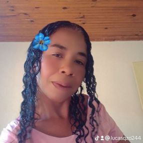 ADRIANA, Babysitter in Garça
