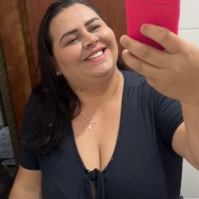 Brenda, Babá em Itajaí