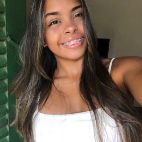 Pamella, Babá em Vicência