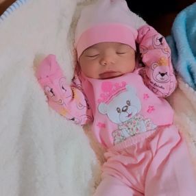 Lauanny, Babá em Bragança