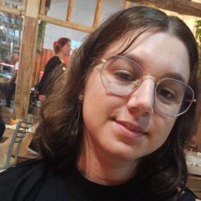 Amanda, Babá em Ituporanga