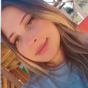 Lethicia, Babá em Barra do Choça