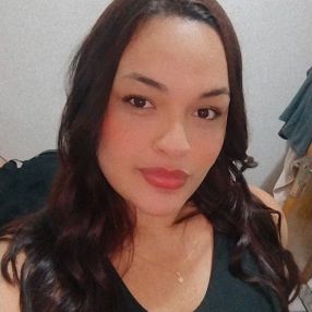 Thais, Babysitter in Santa Luzia