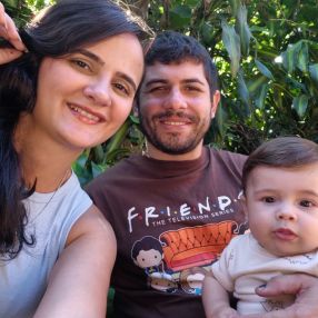 Ana Carolina, Família em Magé