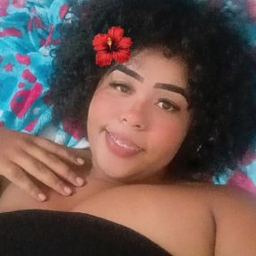 Ana Lívia, Babysitter in Japeri