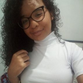 Nicole, Babá em Suzano