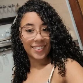 Aline, Babá em Bom Jesus dos Perdões