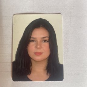 Ana Carolini, Babá em Bambuí