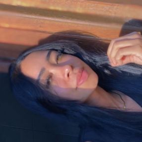 Karen, Babá em Raposos