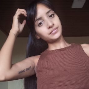 Victoria Belén, Babá em Armação dos Búzios