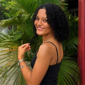 Jane, Babá em João Lisboa