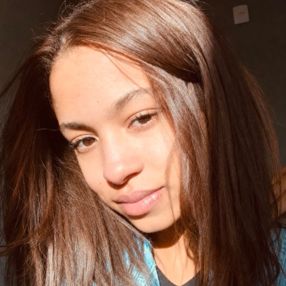 Gabrielle, Babysitter in Canoas