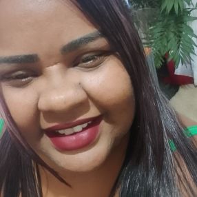 Pâmela, Babá em Governador Valadares