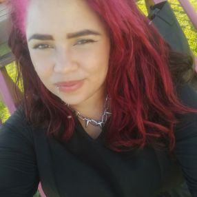 Lorena, Babá em Mairiporã