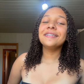 Jainny, Babá em Flores da Cunha