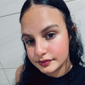 Fabiana, Babá em Balneário Arroio do Silva