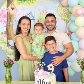 Emili, Family in Maringá