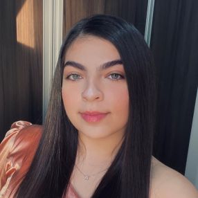 Ana Lívia, Babá em Maria da Fé