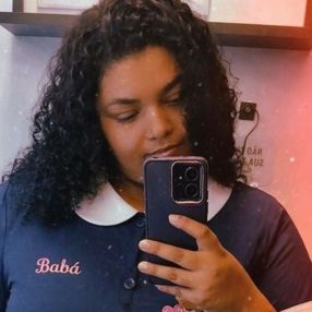 Brenda, Babá em Recife