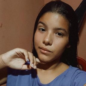 Maria, Babá em Pinheiro
