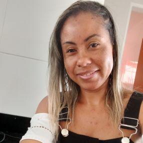 Ana Cláudia, Babá em Campo Belo