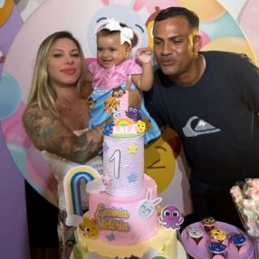 Camila Dona Don, Família em Ubatuba