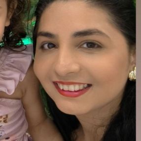 Vivian, Babá em Pacatuba