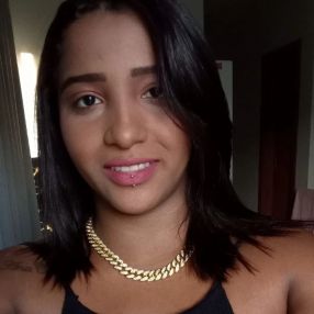 Adriana, Babá em Indaial