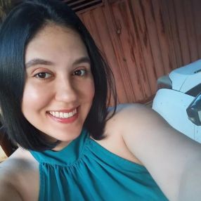 Jaqueline, Babá em Dourados