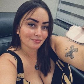 Karolaine, Babá em Naviraí