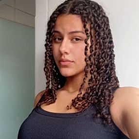 Yasmim, Babá em Mariana