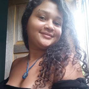 Brenda, Babysitter in Padre Bernardo