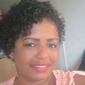 Cristina, Babá em Duque de Caxias