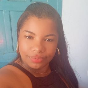 Camila, Babá em Camaçari