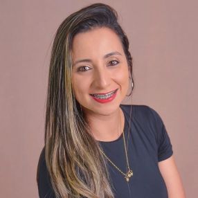 Renata, Babá em São Francisco do Sul