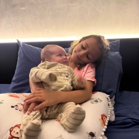 Gabriela, Família em Santos