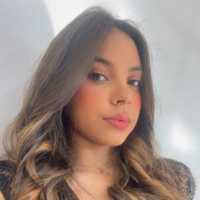 Ketelyn, Babá em Unaí