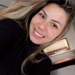 Amanda, Babá em Ourinhos