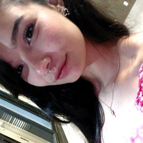 Caroline, Babá em Cravinhos