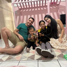 Mariana, Família em Praia Grande