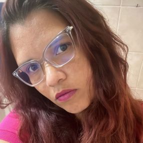 Debora, Babá em São Roque