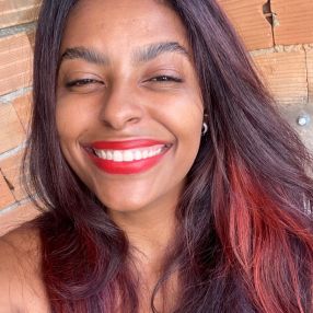 Juliane, Babá em Confins