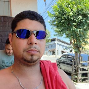 Ronan maia, Família em Juiz de Fora