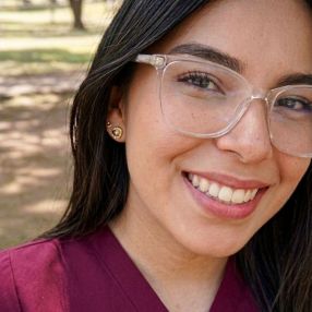 Letícia, Babá em Mongaguá