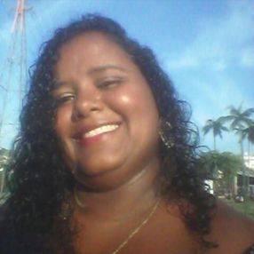 Ana Paula, Babysitter in Nilópolis