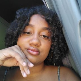 Lorrane, Babysitter in Rio Bonito