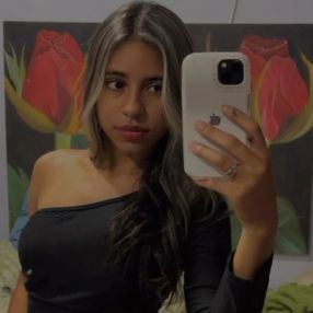 Roberta, Babá em Itaporã